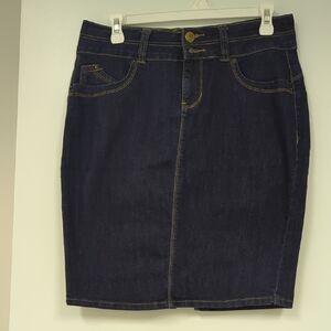 Elegant Dark Denim Pencil Skirt